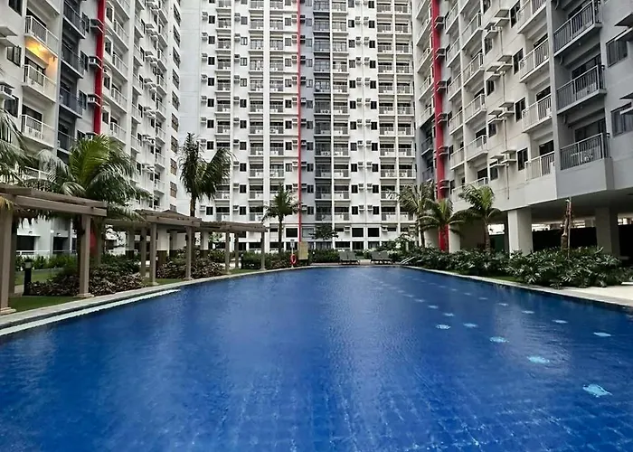 2 Bedroom Fully Furnished In Paranaque With Pool And Parking - Bloom Unit 1133 * Manila