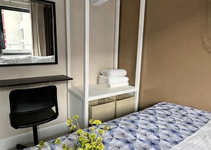 2 Bedroom Fully Furnished In Paranaque With Pool And Parking - Bloom Unit 1133 Apartment