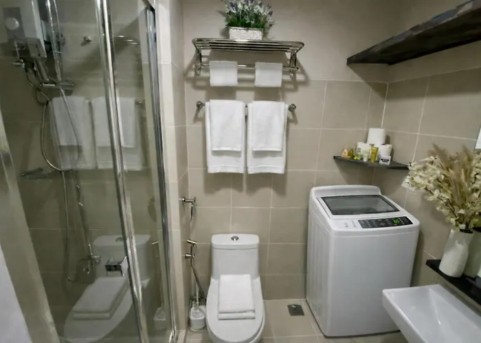 2 Bedroom Fully Furnished In Paranaque With Pool And Parking - Bloom Unit 1133 Apartment